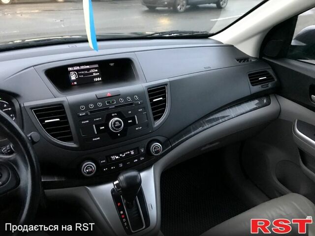 Серый Хонда СРВ, объемом двигателя 2.4 л и пробегом 135 тыс. км за 14000 $, фото 6 на Automoto.ua