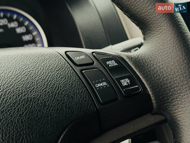 Серый Хонда СРВ, объемом двигателя 2.2 л и пробегом 165 тыс. км за 14950 $, фото 46 на Automoto.ua