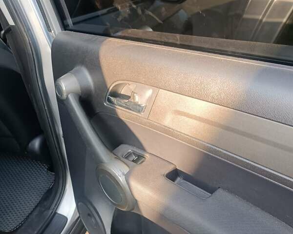 Серый Хонда СРВ, объемом двигателя 2.2 л и пробегом 280 тыс. км за 14900 $, фото 22 на Automoto.ua