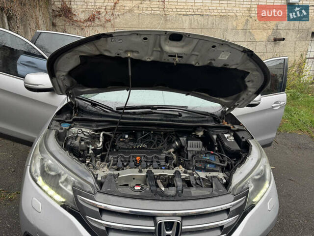 Серый Хонда СРВ, объемом двигателя 2 л и пробегом 190 тыс. км за 15700 $, фото 18 на Automoto.ua