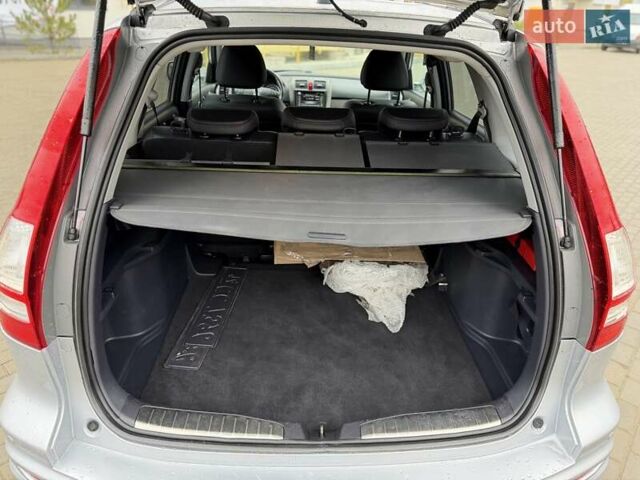 Серый Хонда СРВ, объемом двигателя 2.2 л и пробегом 260 тыс. км за 14200 $, фото 22 на Automoto.ua