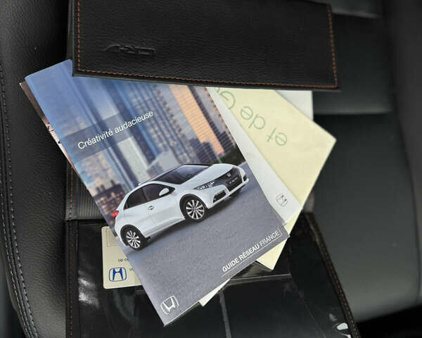 Серый Хонда СРВ, объемом двигателя 2.2 л и пробегом 165 тыс. км за 14950 $, фото 77 на Automoto.ua