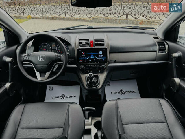 Серый Хонда СРВ, объемом двигателя 2.2 л и пробегом 165 тыс. км за 14950 $, фото 81 на Automoto.ua