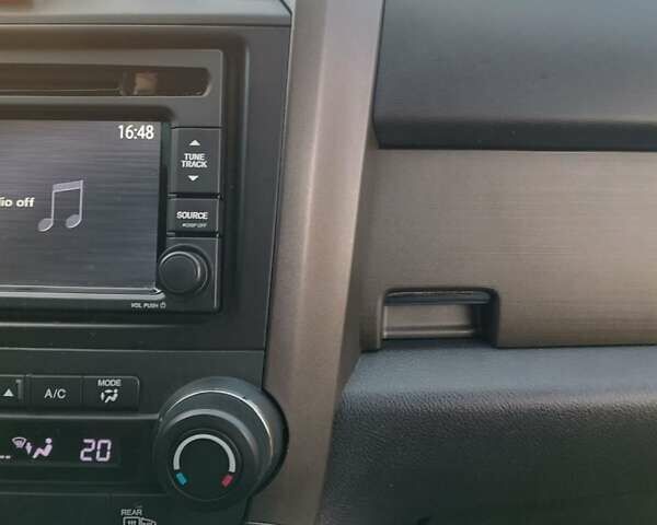 Серый Хонда СРВ, объемом двигателя 2.2 л и пробегом 280 тыс. км за 14900 $, фото 8 на Automoto.ua