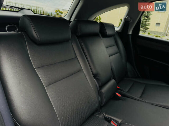 Серый Хонда СРВ, объемом двигателя 2.2 л и пробегом 165 тыс. км за 14950 $, фото 83 на Automoto.ua