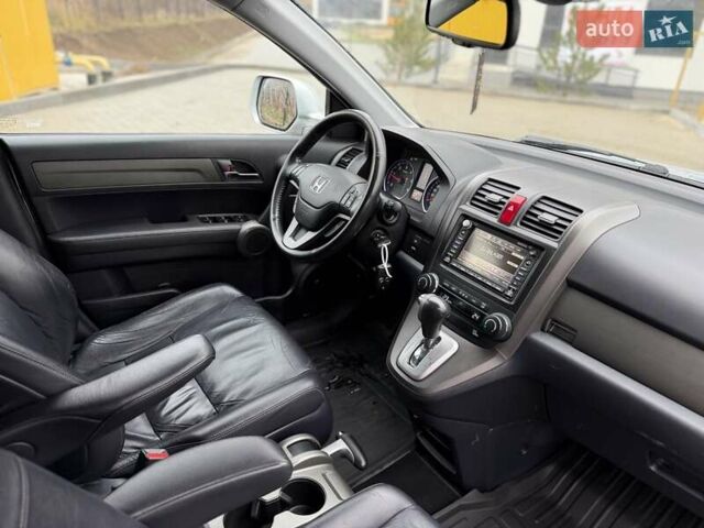 Серый Хонда СРВ, объемом двигателя 2.2 л и пробегом 260 тыс. км за 14200 $, фото 26 на Automoto.ua