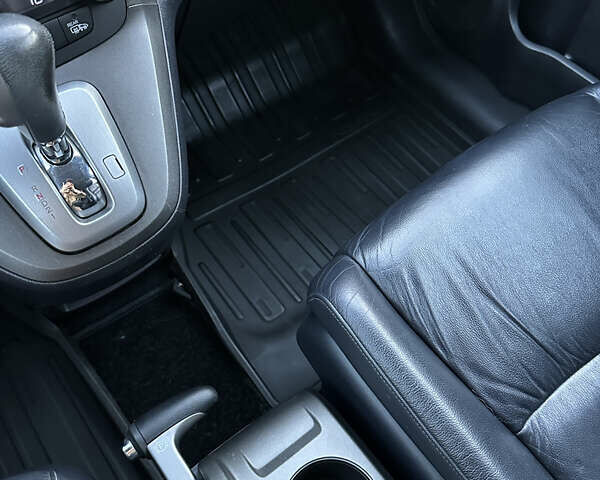 Хонда СРВ 2012 в Днепре (Днепропетровске) на Automoto.ua Серый Хонда СРВ, объемом двигателя 2.35 л и пробегом 130 тыс. км за 15100 $, фото 36 на Automoto.ua