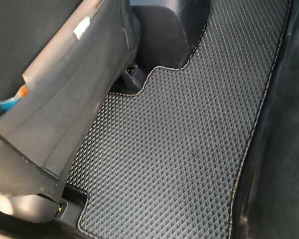 Серый Хонда СРВ, объемом двигателя 2.2 л и пробегом 280 тыс. км за 14900 $, фото 12 на Automoto.ua