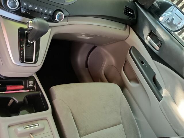 Серый Хонда СРВ, объемом двигателя 2.4 л и пробегом 190 тыс. км за 12400 $, фото 1 на Automoto.ua