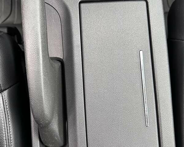 Сірий Хонда СРВ, об'ємом двигуна 0 л та пробігом 134 тис. км за 19900 $, фото 39 на Automoto.ua