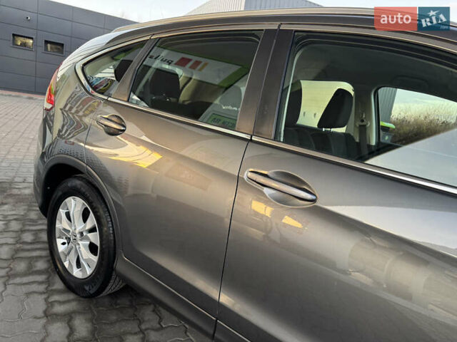 Серый Хонда СРВ, объемом двигателя 2.2 л и пробегом 228 тыс. км за 15899 $, фото 16 на Automoto.ua