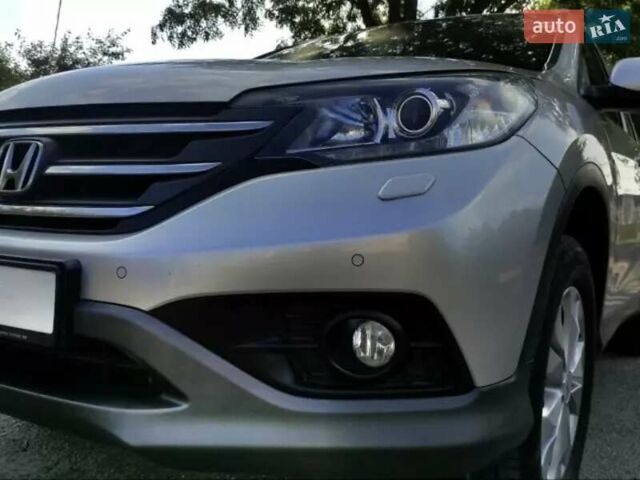 Серый Хонда СРВ, объемом двигателя 2 л и пробегом 207 тыс. км за 15700 $, фото 4 на Automoto.ua