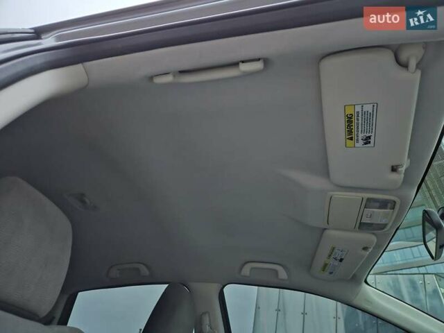 Сірий Хонда СРВ, об'ємом двигуна 2.4 л та пробігом 118 тис. км за 14900 $, фото 24 на Automoto.ua