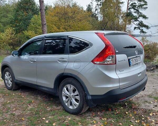 Серый Хонда СРВ, объемом двигателя 2.4 л и пробегом 236 тыс. км за 15900 $, фото 3 на Automoto.ua
