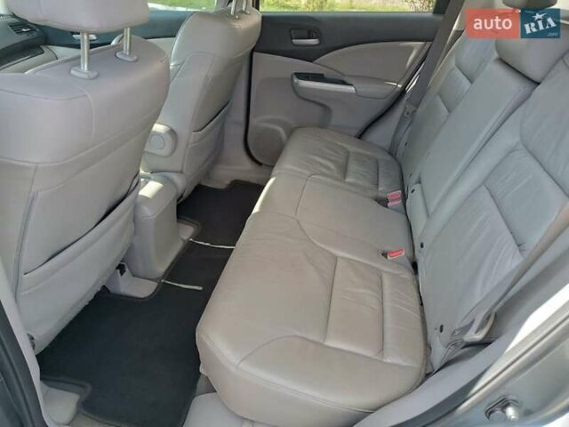 Серый Хонда СРВ, объемом двигателя 2.35 л и пробегом 220 тыс. км за 15500 $, фото 8 на Automoto.ua