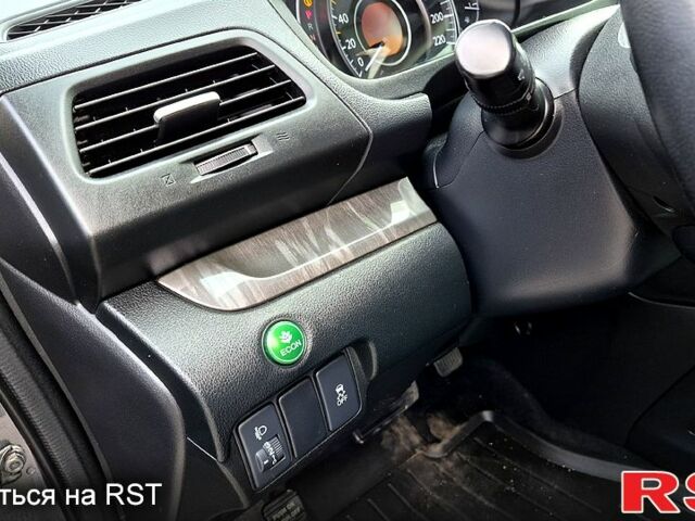 Серый Хонда СРВ, объемом двигателя 2.4 л и пробегом 170 тыс. км за 15500 $, фото 10 на Automoto.ua