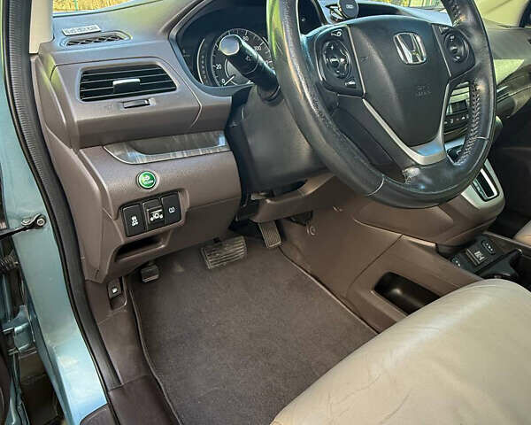 Серый Хонда СРВ, объемом двигателя 2.35 л и пробегом 270 тыс. км за 16500 $, фото 14 на Automoto.ua