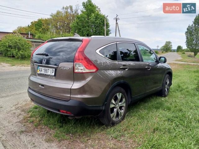 Серый Хонда СРВ, объемом двигателя 2.4 л и пробегом 195 тыс. км за 13900 $, фото 4 на Automoto.ua