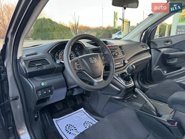 Серый Хонда СРВ, объемом двигателя 2.2 л и пробегом 228 тыс. км за 15899 $, фото 75 на Automoto.ua