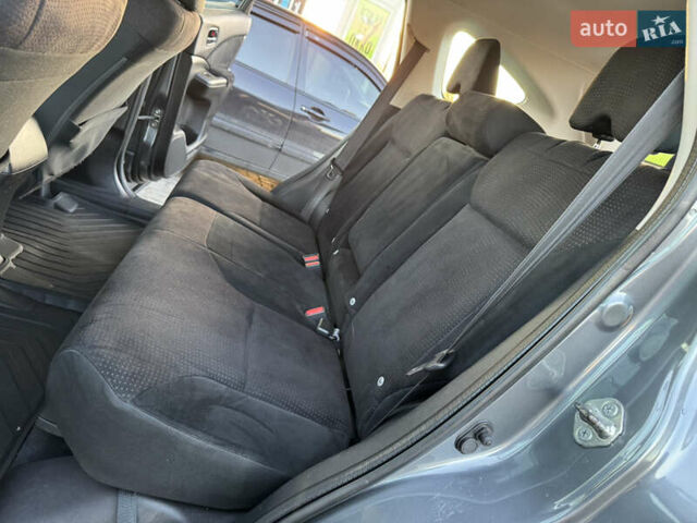 Серый Хонда СРВ, объемом двигателя 2.2 л и пробегом 228 тыс. км за 15899 $, фото 99 на Automoto.ua