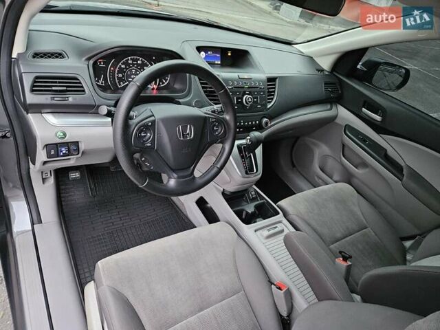 Сірий Хонда СРВ, об'ємом двигуна 2.4 л та пробігом 118 тис. км за 14900 $, фото 13 на Automoto.ua