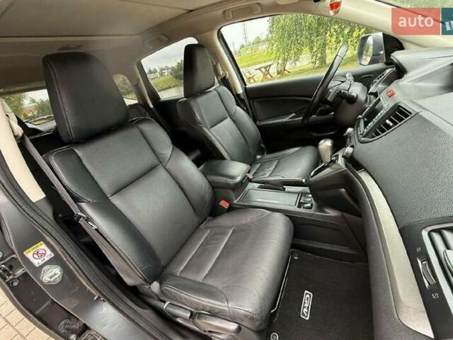 Серый Хонда СРВ, объемом двигателя 2.2 л и пробегом 178 тыс. км за 12900 $, фото 12 на Automoto.ua