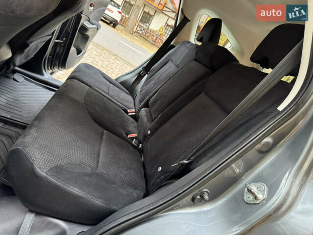 Сірий Хонда СРВ, об'ємом двигуна 2.2 л та пробігом 228 тис. км за 15999 $, фото 71 на Automoto.ua