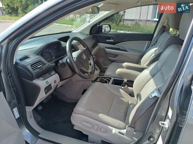 Серый Хонда СРВ, объемом двигателя 2.35 л и пробегом 220 тыс. км за 15500 $, фото 6 на Automoto.ua