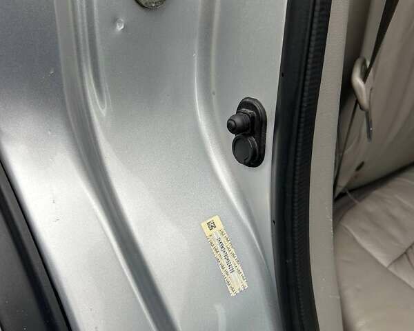 Серый Хонда СРВ, объемом двигателя 2.35 л и пробегом 213 тыс. км за 15500 $, фото 28 на Automoto.ua