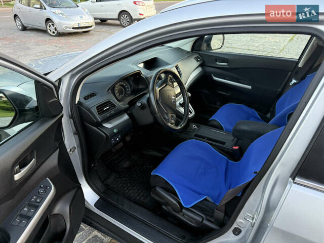 Сірий Хонда СРВ, об'ємом двигуна 2.4 л та пробігом 184 тис. км за 14500 $, фото 6 на Automoto.ua