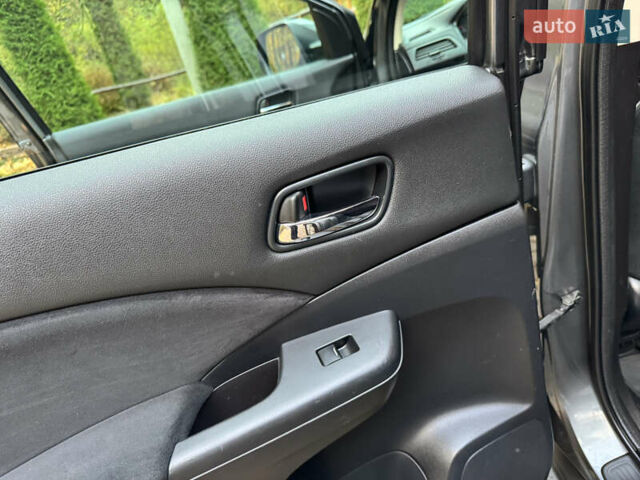 Сірий Хонда СРВ, об'ємом двигуна 2.2 л та пробігом 228 тис. км за 15999 $, фото 70 на Automoto.ua