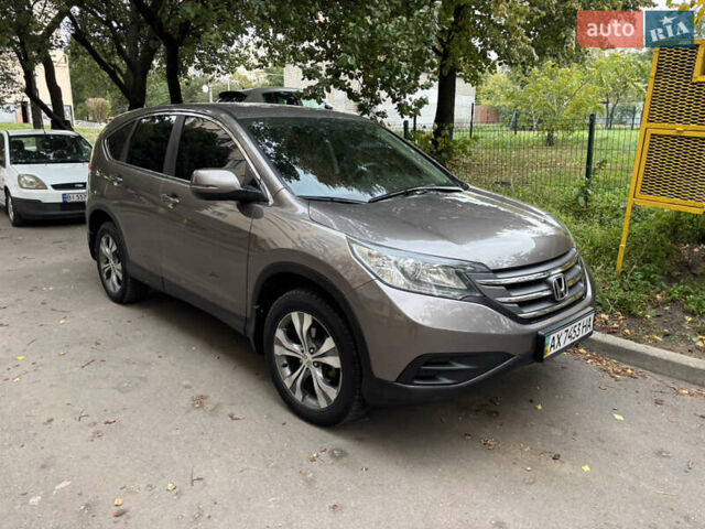Сірий Хонда СРВ, об'ємом двигуна 2.35 л та пробігом 205 тис. км за 14800 $, фото 13 на Automoto.ua