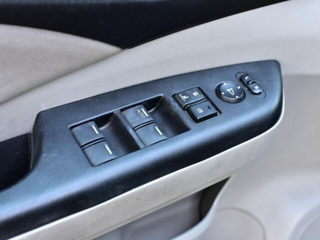 Сірий Хонда СРВ, об'ємом двигуна 2.4 л та пробігом 189 тис. км за 8300 $, фото 19 на Automoto.ua