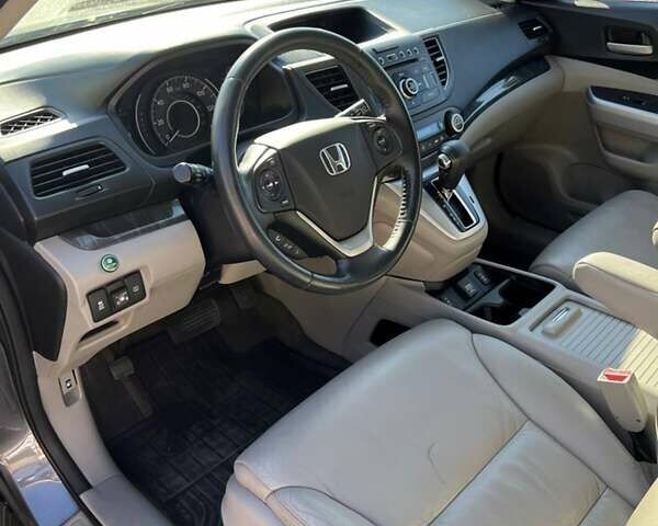 Серый Хонда СРВ, объемом двигателя 2.35 л и пробегом 101 тыс. км за 15900 $, фото 3 на Automoto.ua