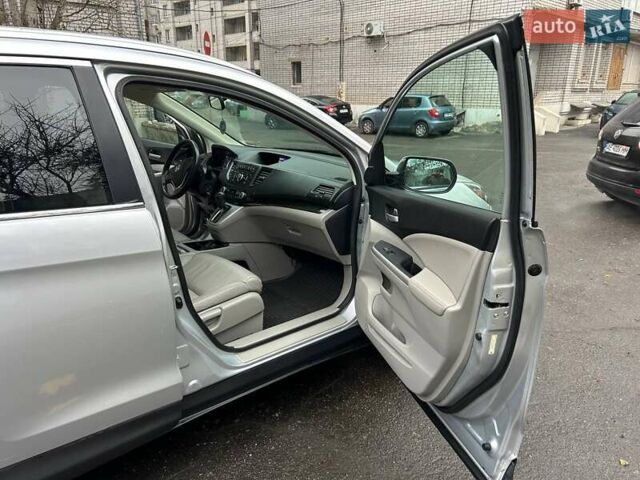 Серый Хонда СРВ, объемом двигателя 2.35 л и пробегом 213 тыс. км за 15500 $, фото 26 на Automoto.ua