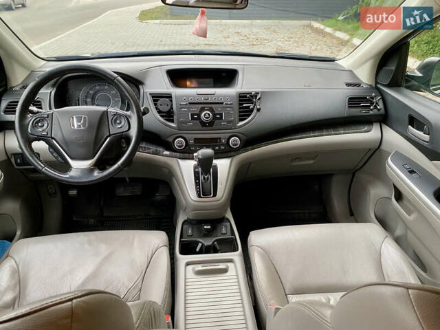 Серый Хонда СРВ, объемом двигателя 2.36 л и пробегом 194 тыс. км за 15500 $, фото 7 на Automoto.ua