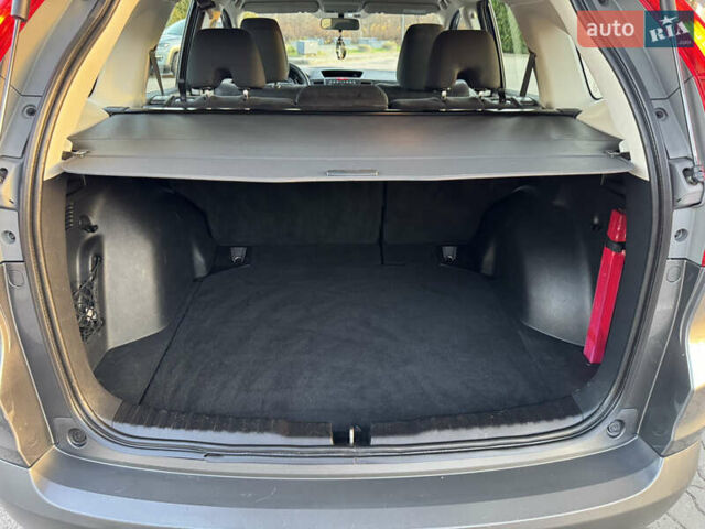 Серый Хонда СРВ, объемом двигателя 2.2 л и пробегом 228 тыс. км за 15899 $, фото 107 на Automoto.ua