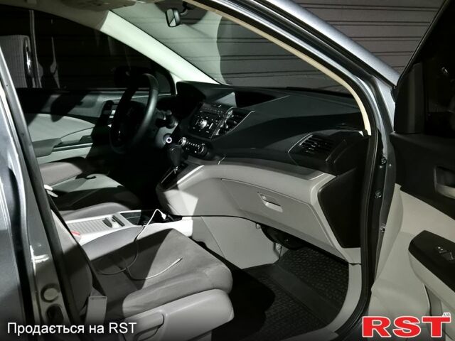 Сірий Хонда СРВ, об'ємом двигуна 2.4 л та пробігом 125 тис. км за 13999 $, фото 4 на Automoto.ua