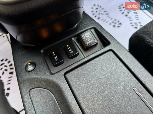Хонда СРВ 2013 в Дрогобыче на Automoto.ua Серый Хонда СРВ, объемом двигателя 2.2 л и пробегом 228 тыс. км за 16250 $, фото 59 на Automoto.ua