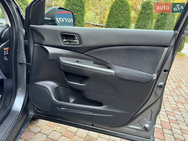 Хонда СРВ 2013 в Дрогобыче на Automoto.ua Серый Хонда СРВ, объемом двигателя 2.2 л и пробегом 228 тыс. км за 16250 $, фото 60 на Automoto.ua