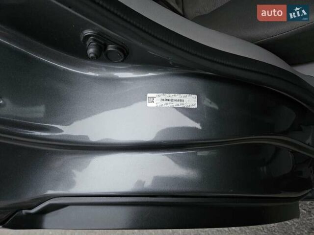 Сірий Хонда СРВ, об'ємом двигуна 2.4 л та пробігом 118 тис. км за 14900 $, фото 29 на Automoto.ua