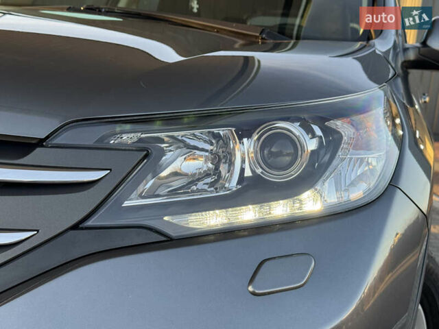 Серый Хонда СРВ, объемом двигателя 2.2 л и пробегом 228 тыс. км за 15899 $, фото 25 на Automoto.ua