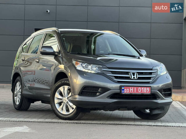 Серый Хонда СРВ, объемом двигателя 2.2 л и пробегом 228 тыс. км за 15899 $, фото 1 на Automoto.ua