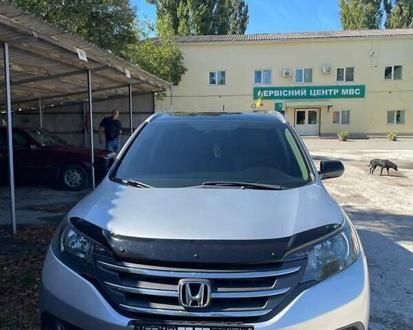 Серый Хонда СРВ, объемом двигателя 2.35 л и пробегом 256 тыс. км за 14900 $, фото 6 на Automoto.ua