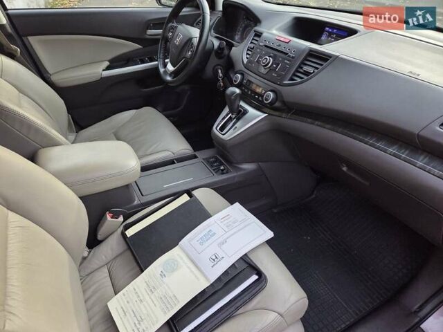 Серый Хонда СРВ, объемом двигателя 2.35 л и пробегом 83 тыс. км за 16300 $, фото 6 на Automoto.ua