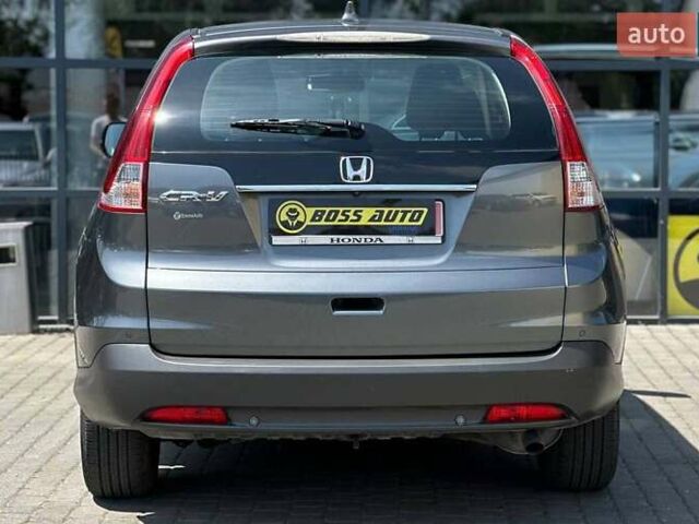 Сірий Хонда СРВ, об'ємом двигуна 1.6 л та пробігом 230 тис. км за 15000 $, фото 4 на Automoto.ua
