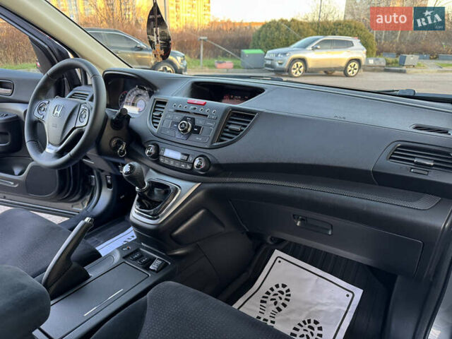Серый Хонда СРВ, объемом двигателя 2.2 л и пробегом 228 тыс. км за 15899 $, фото 92 на Automoto.ua