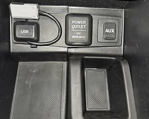 Сірий Хонда СРВ, об'ємом двигуна 2.4 л та пробігом 118 тис. км за 14900 $, фото 51 на Automoto.ua