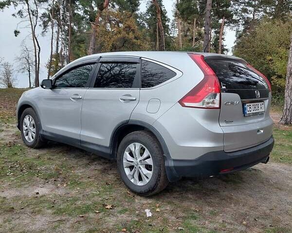 Серый Хонда СРВ, объемом двигателя 2.4 л и пробегом 236 тыс. км за 15900 $, фото 8 на Automoto.ua