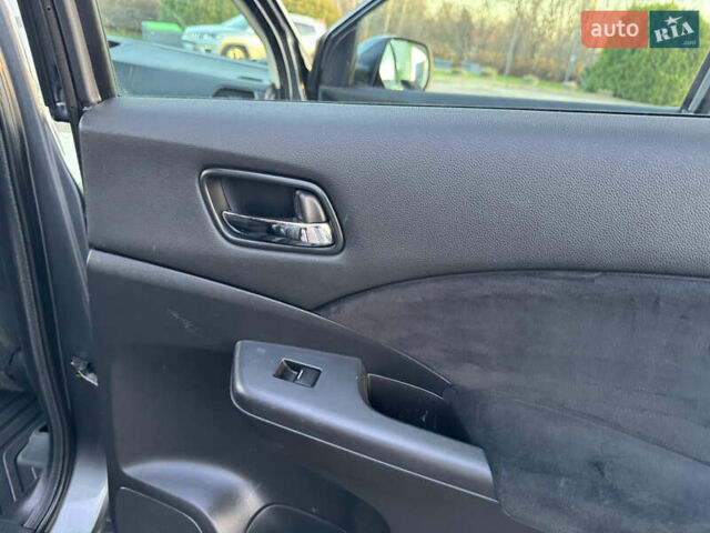 Серый Хонда СРВ, объемом двигателя 2.2 л и пробегом 228 тыс. км за 15899 $, фото 103 на Automoto.ua